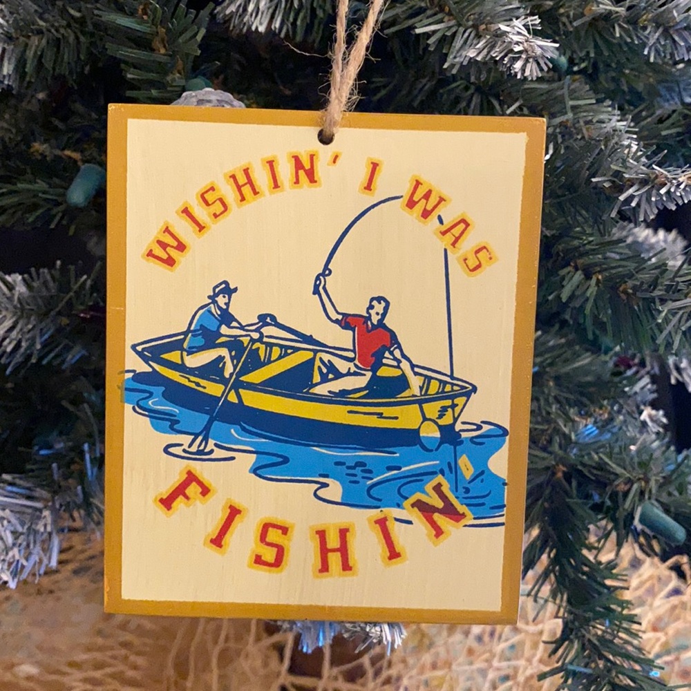Wood fishing ornament
